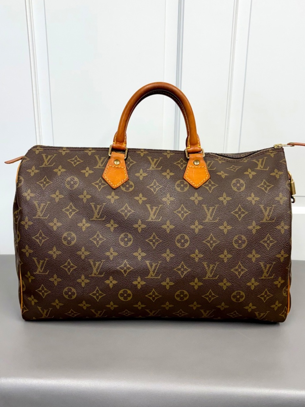 Louis Vuitton Vintage Monogram Speedy 40